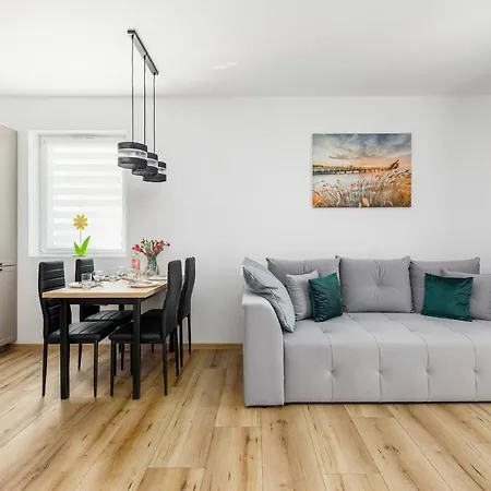 Pet Friendly Gorna 31 By Renters * Ustronie Morskie