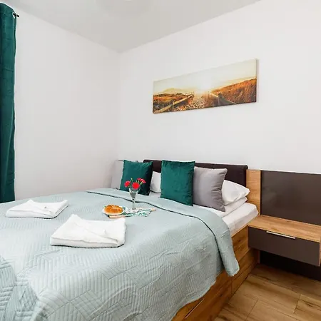 Pet Friendly Gorna 31 By Renters Διαμέρισμα *